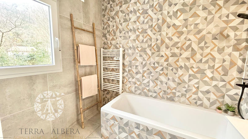 Maison - 155 m² - 5 pièces