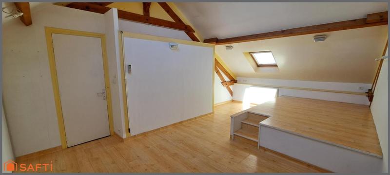 Appartement - 139 m² - 6 pièces