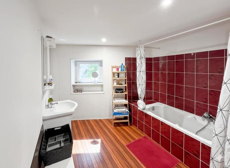 Maison en pierre - 120 m² - 6 pièces