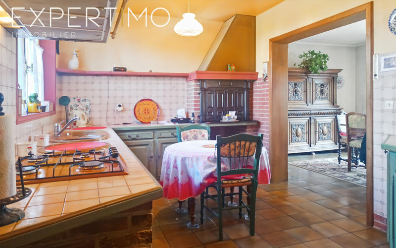 Maison - 200 m² - 6 pièces