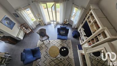 Maison - 185 m² - 8 pièces