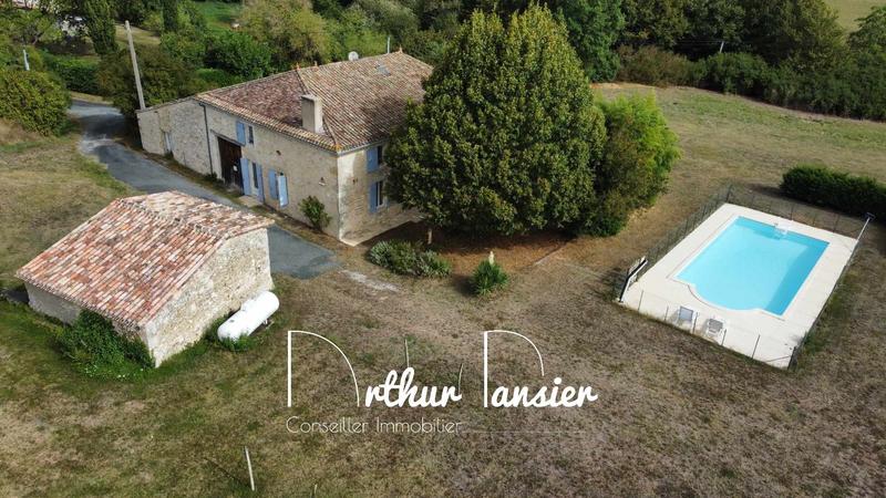 Maison ancienne - 172 m² - 5 pièces