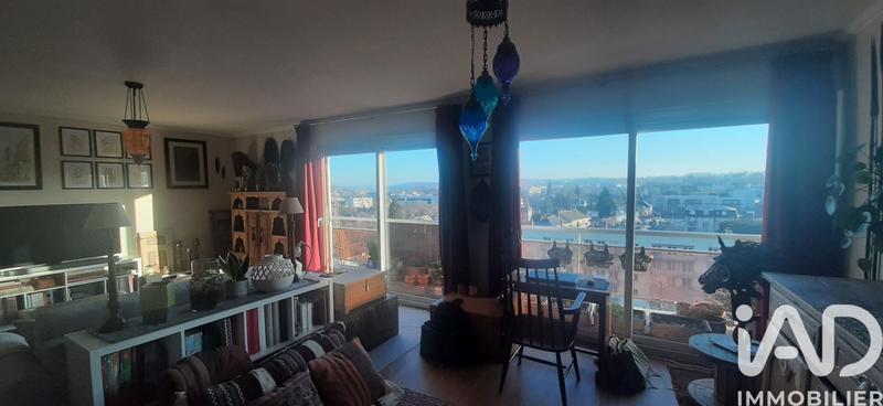 Maison - 93 m² - 4 pièces