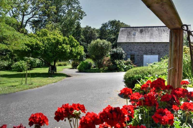 Maison - 233 m² - 9 pièces