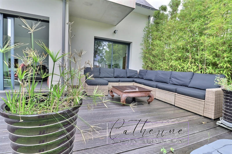 Maison - 188 m² - 8 pièces