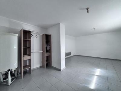 Studio - 33 m² - 1 pièce