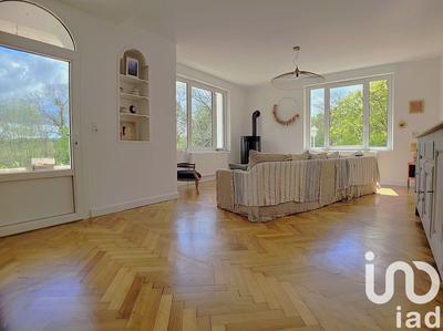 Maison - 175 m² - 8 pièces