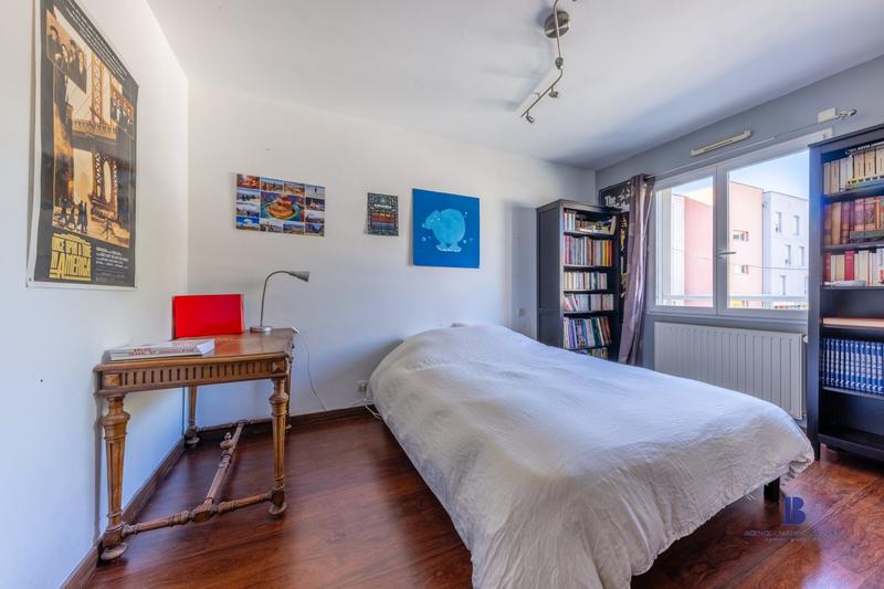 Maison contemporaine - 171 m² - 6 pièces