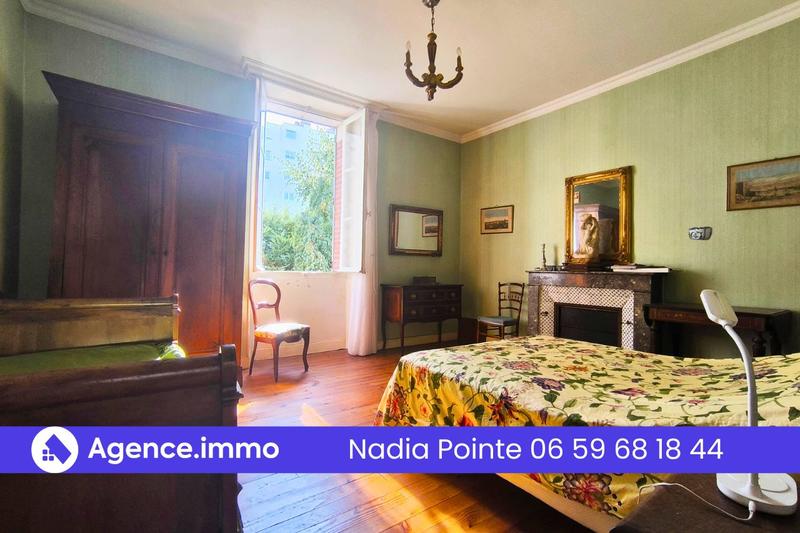 Maison - 174 m² - 7 pièces