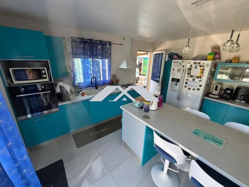 Maison - 110 m² - 4 pièces