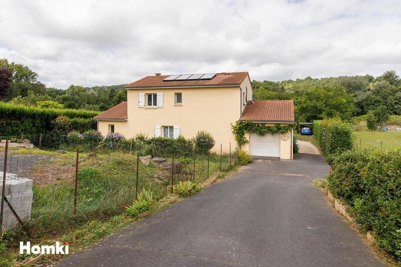 Maison - 145 m² - 7 pièces