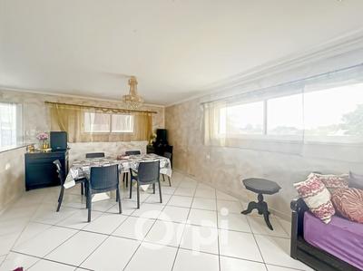 Maison - 147 m² - 5 pièces