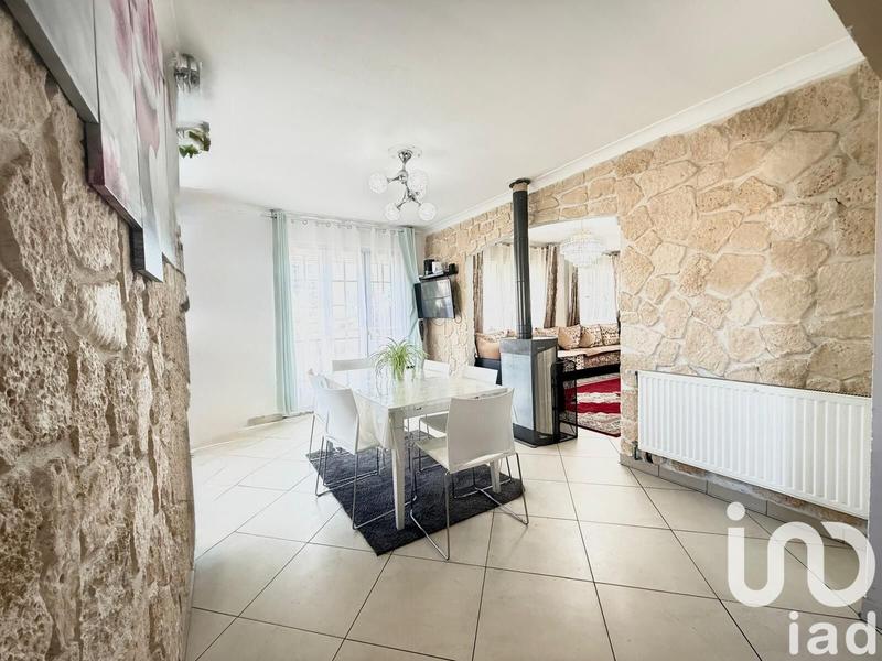 Maison - 113 m² - 7 pièces