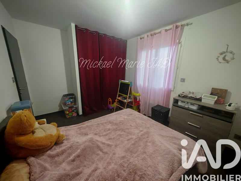 Maison - 93 m² - 4 pièces