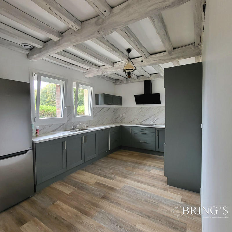 Maison traditionnelle - 119 m² - 7 pièces