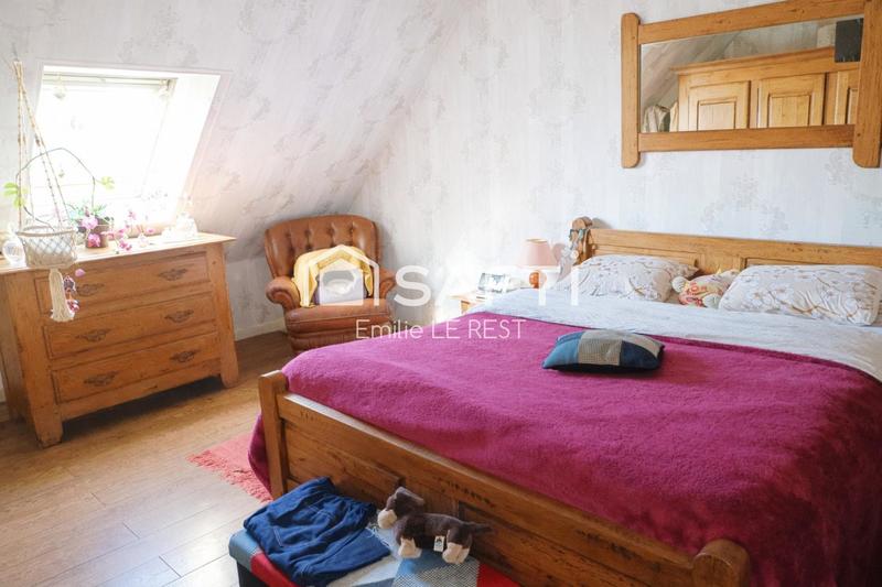 Maison - 142 m² - 7 pièces