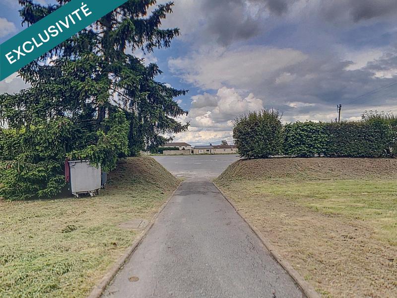 Local commercial - 400 m² - 8 pièces