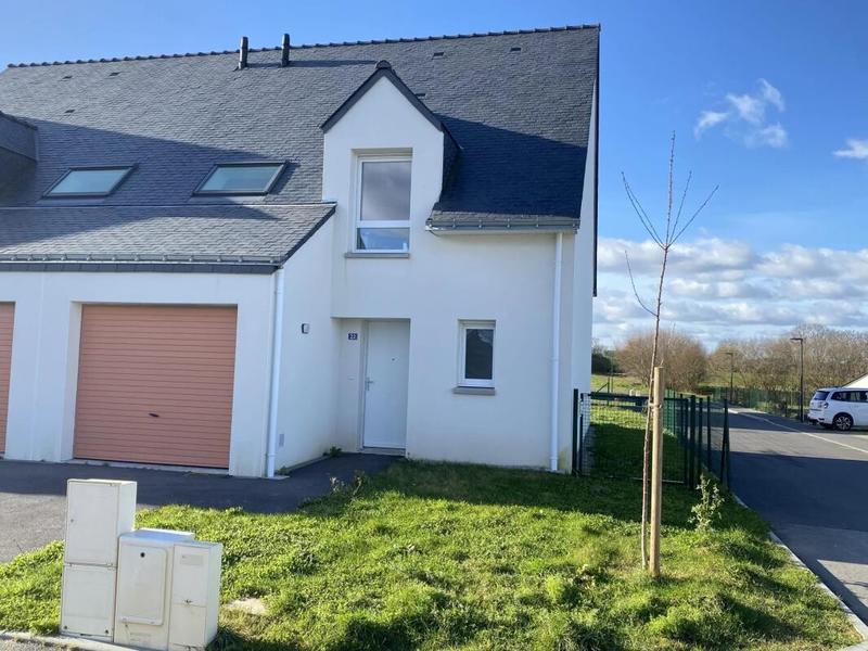 Maison - 86 m² - 4 pièces