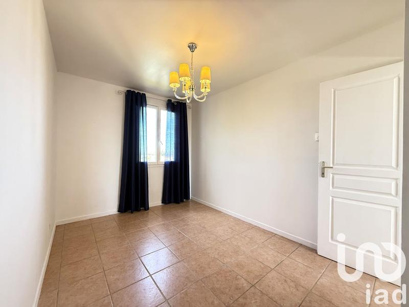 Maison - 98 m² - 5 pièces