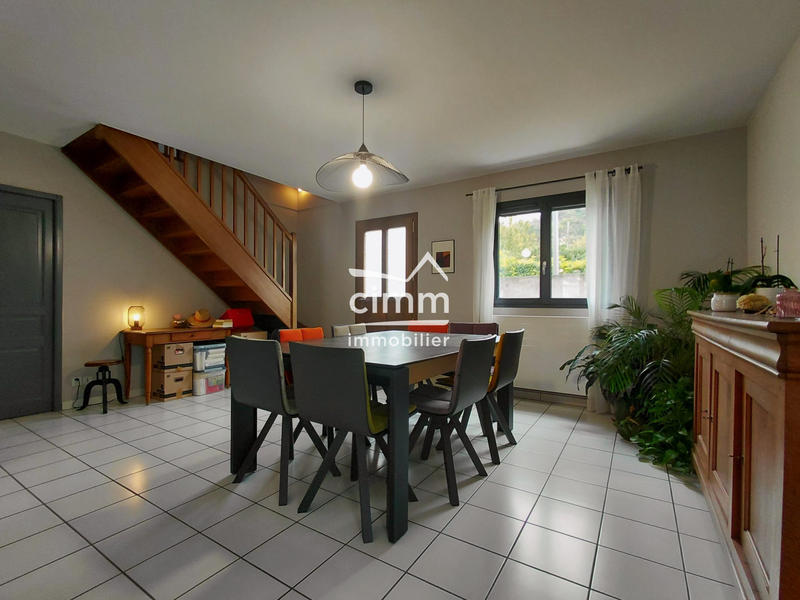 Maison - 114 m² - 4 pièces