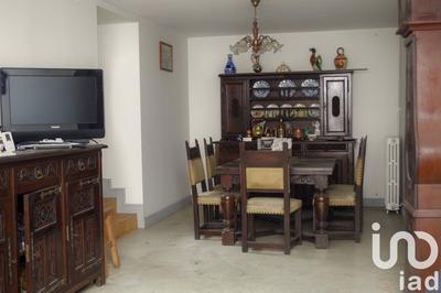 Maison - 197 m² - 8 pièces