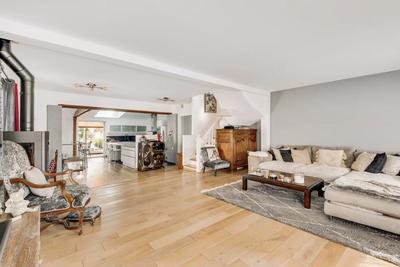 Maison - 180 m² - 7 pièces