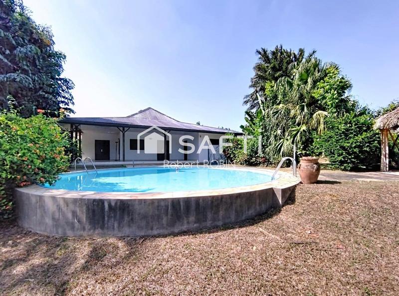 Villa - 176 m² - 4 pièces