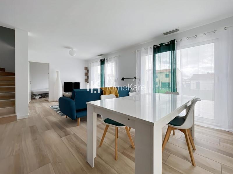 Maison - 100 m² - 5 pièces