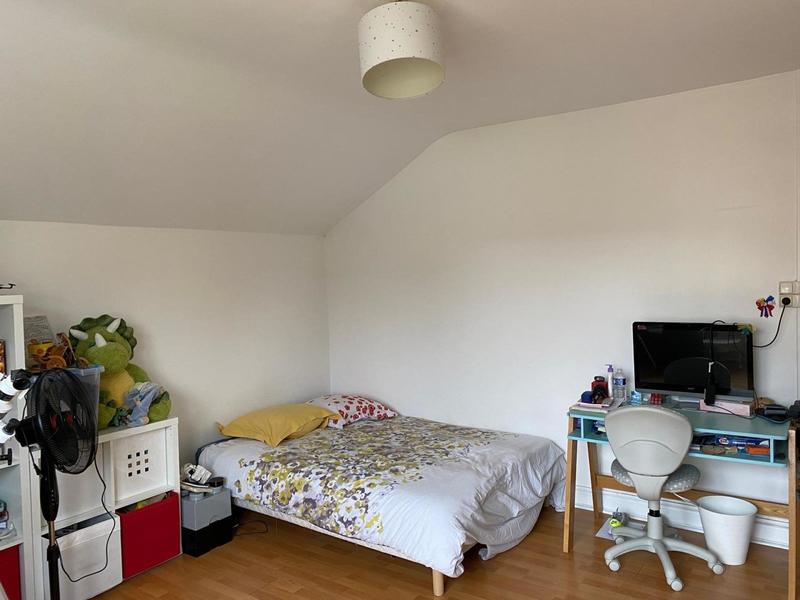 Maison - 243 m² - 6 pièces