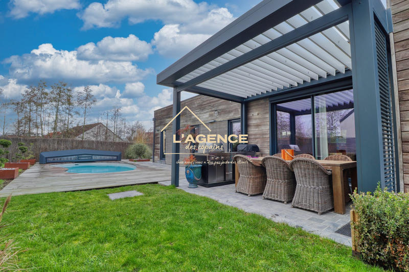 Maison contemporaine - 126 m² - 8 pièces