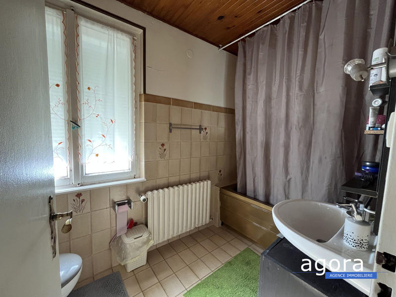 Maison - 100 m² - 5 pièces