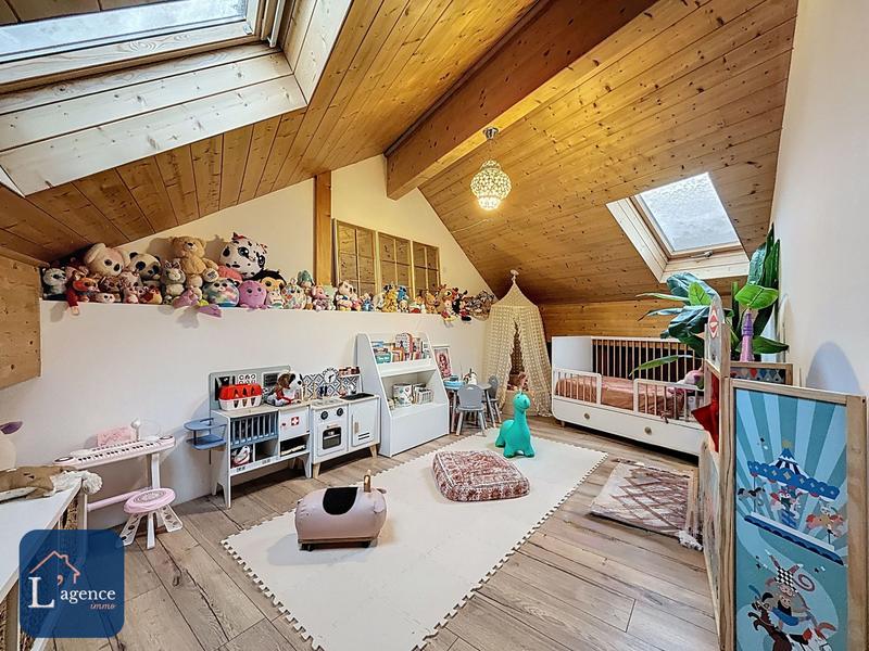 Maison - 106 m² - 4 pièces