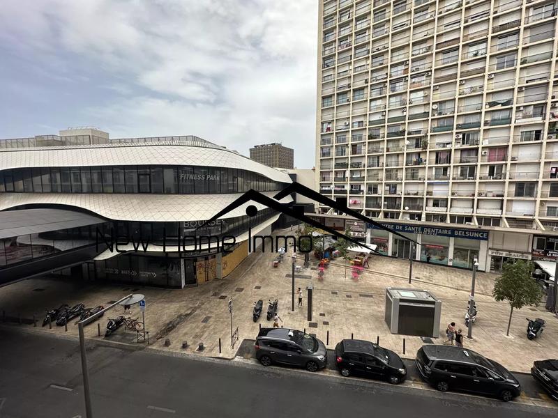 Appartement - 97 m² - 5 pièces