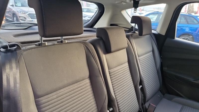 Ford c-Max 1.5 Tdci 120 Ss Titanium Powershift