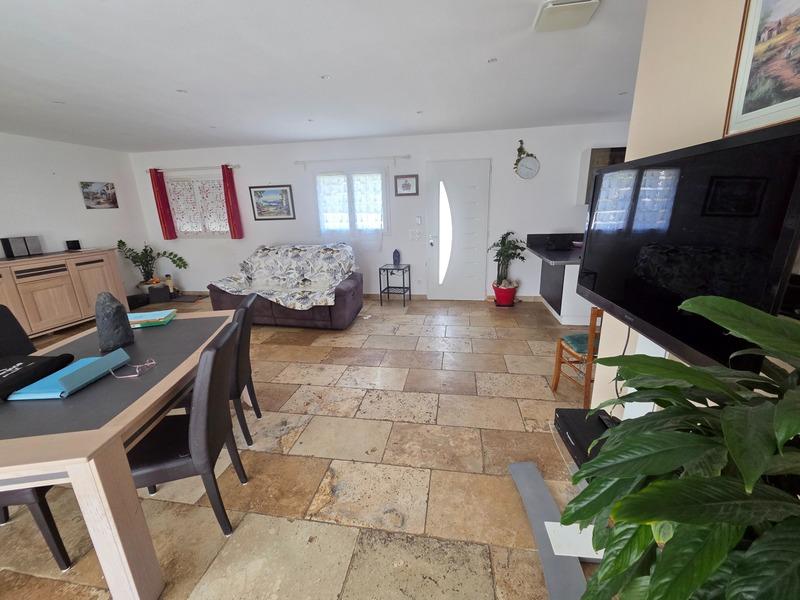 Maison - 102 m² - 5 pièces