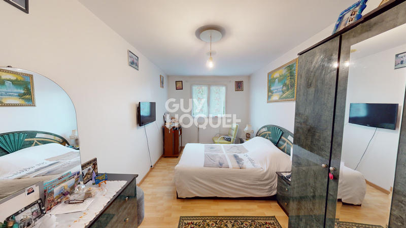 Maison - 144 m² - 5 pièces