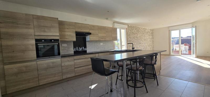 Appartement - 129 m² - 6 pièces