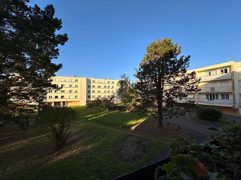 Appartement - 82 m² - 4 pièces