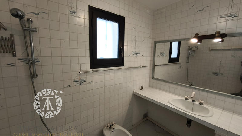 Duplex - 119 m² - 5 pièces