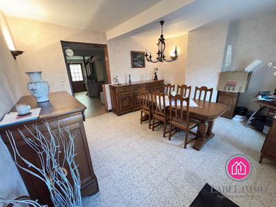 Maison - 98 m² - 6 pièces