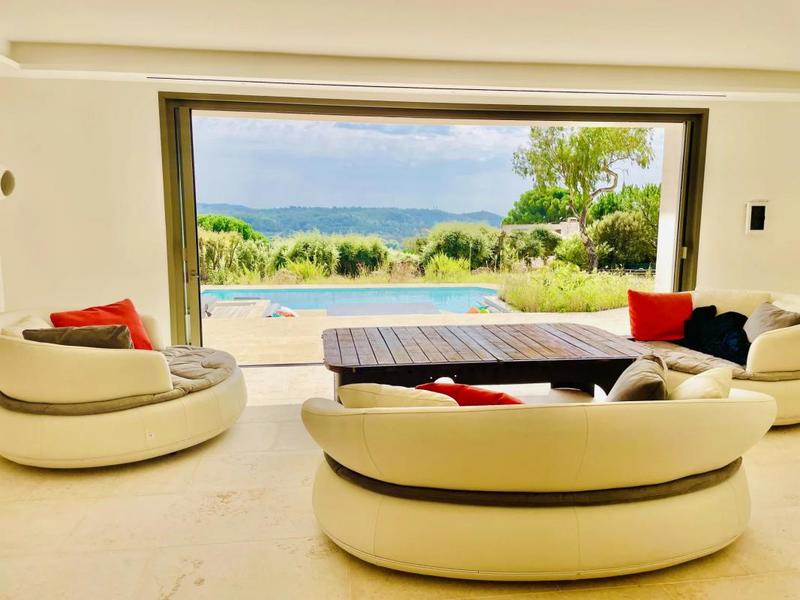 Villa - 166 m² - 4 pièces