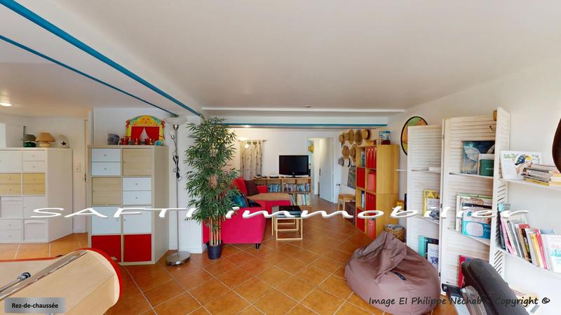 Maison - 140 m² - 7 pièces