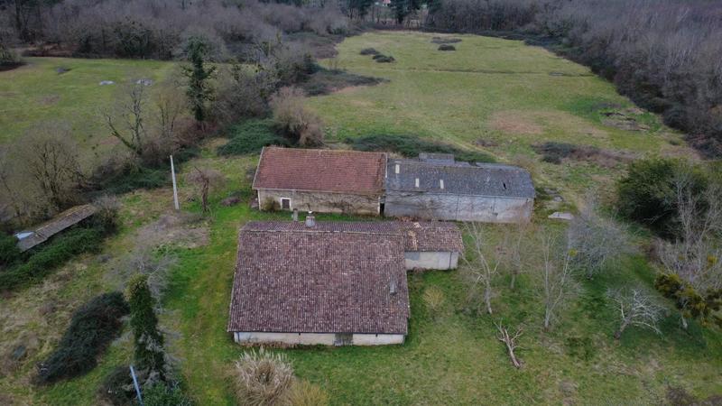 Maison - 180 m² - 7 pièces