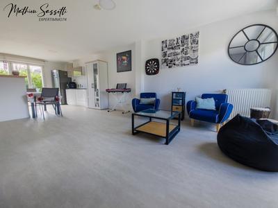 Maison - 75 m² - 4 pièces