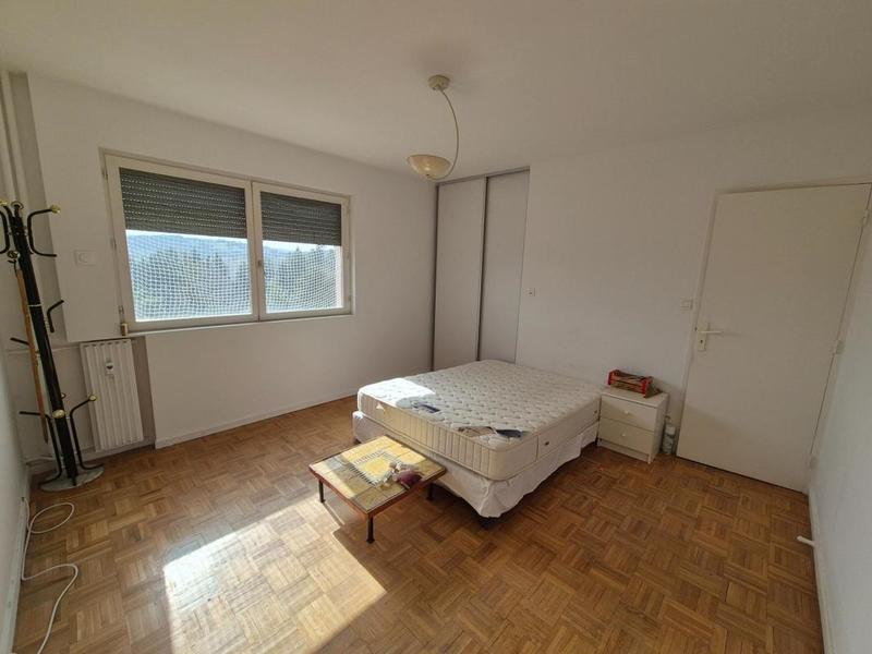 Appartement - 120 m² - 6 pièces