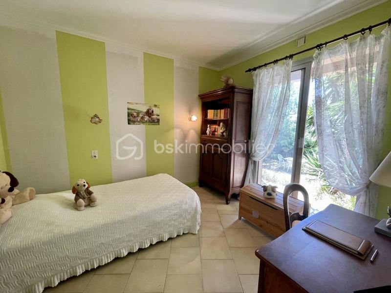 Maison traditionnelle - 100 m² - 4 pièces