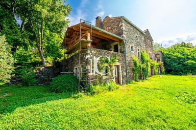 Maison - 205 m² - 8 pièces