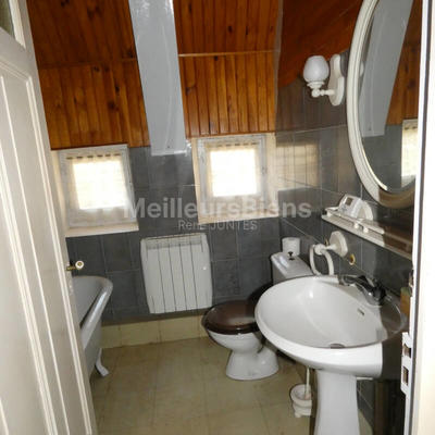 Maison - 94 m² - 5 pièces