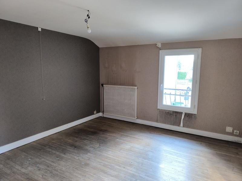 Maison - 181 m² - 6 pièces