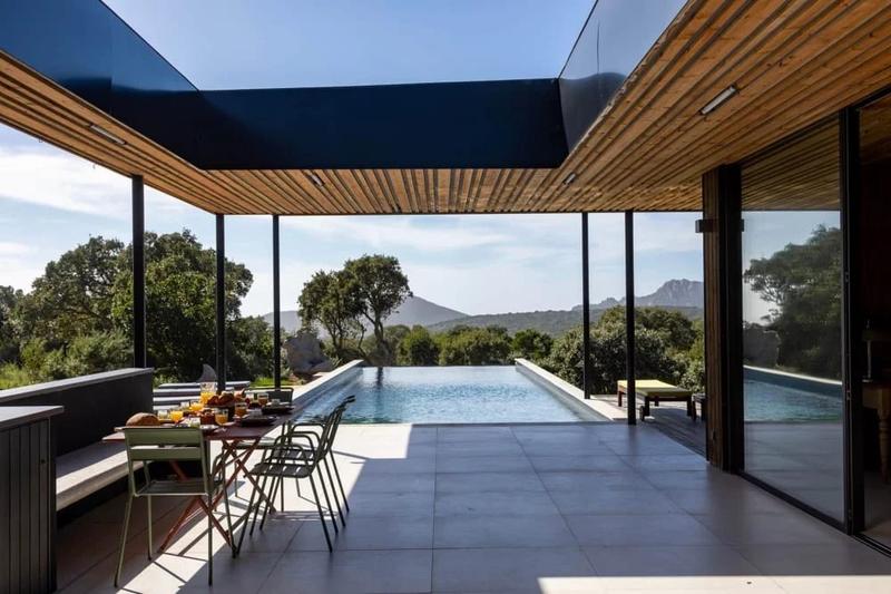 Maison - 180 m² - 6 pièces